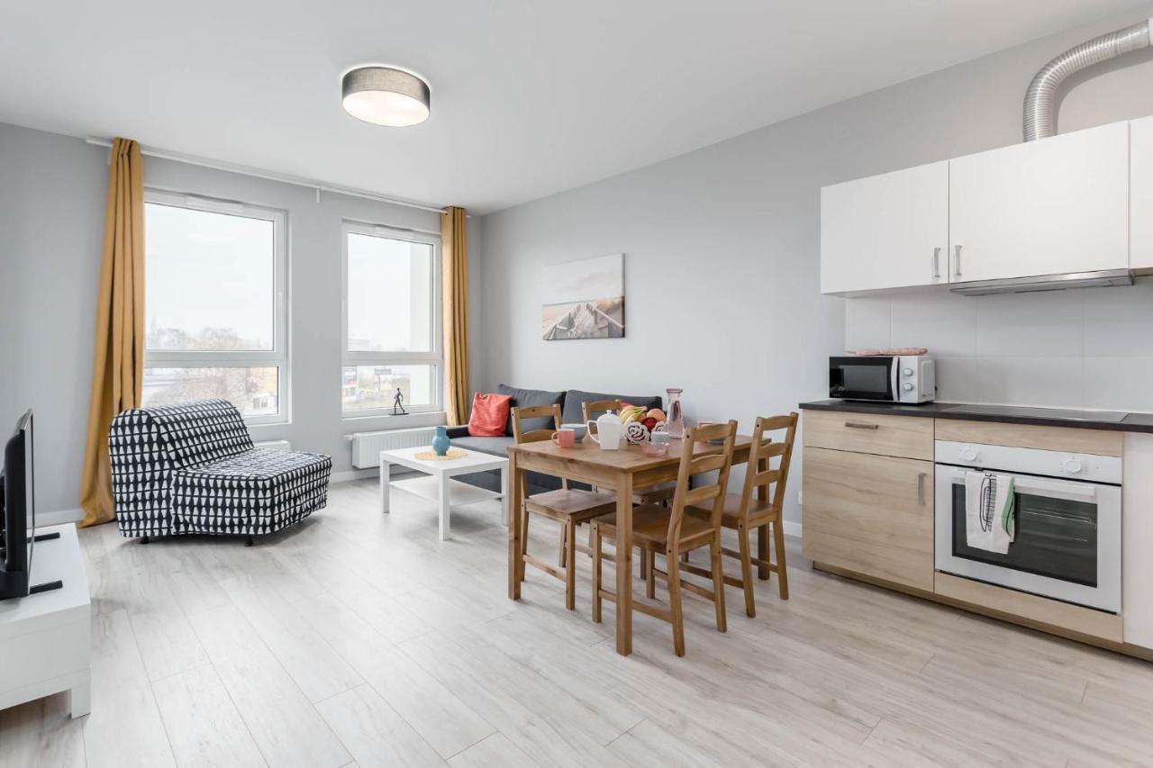 Chill Apartments Ursus Warsaw Luaran gambar